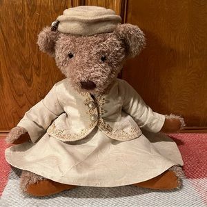 Russ Berry “Evelyn” Plush Bear Vintage Setting No Pearls No Cap Feather